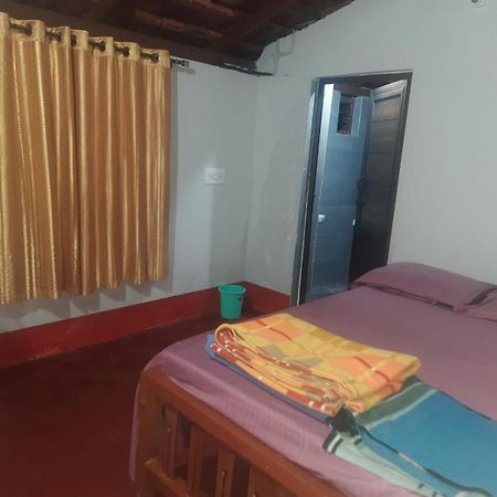 Spinson Home Stay Madikeri Buitenkant foto